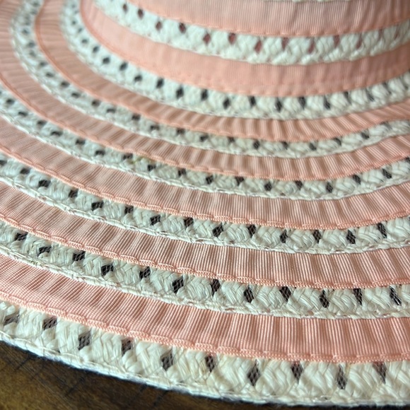 Chatties Womens Pink And White Floppy Paper Blend Sun Hat - Picture 5 of 5